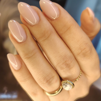 Ricostruzione unghie, ricopertura in gel e semi