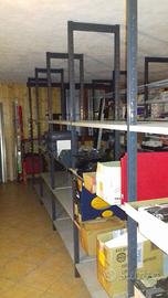 Scaffalatura a ripiani