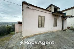 Villa di 138 m² con più di 5 locali a Miglianico