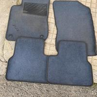 Tappetini moquette Peugeot 208