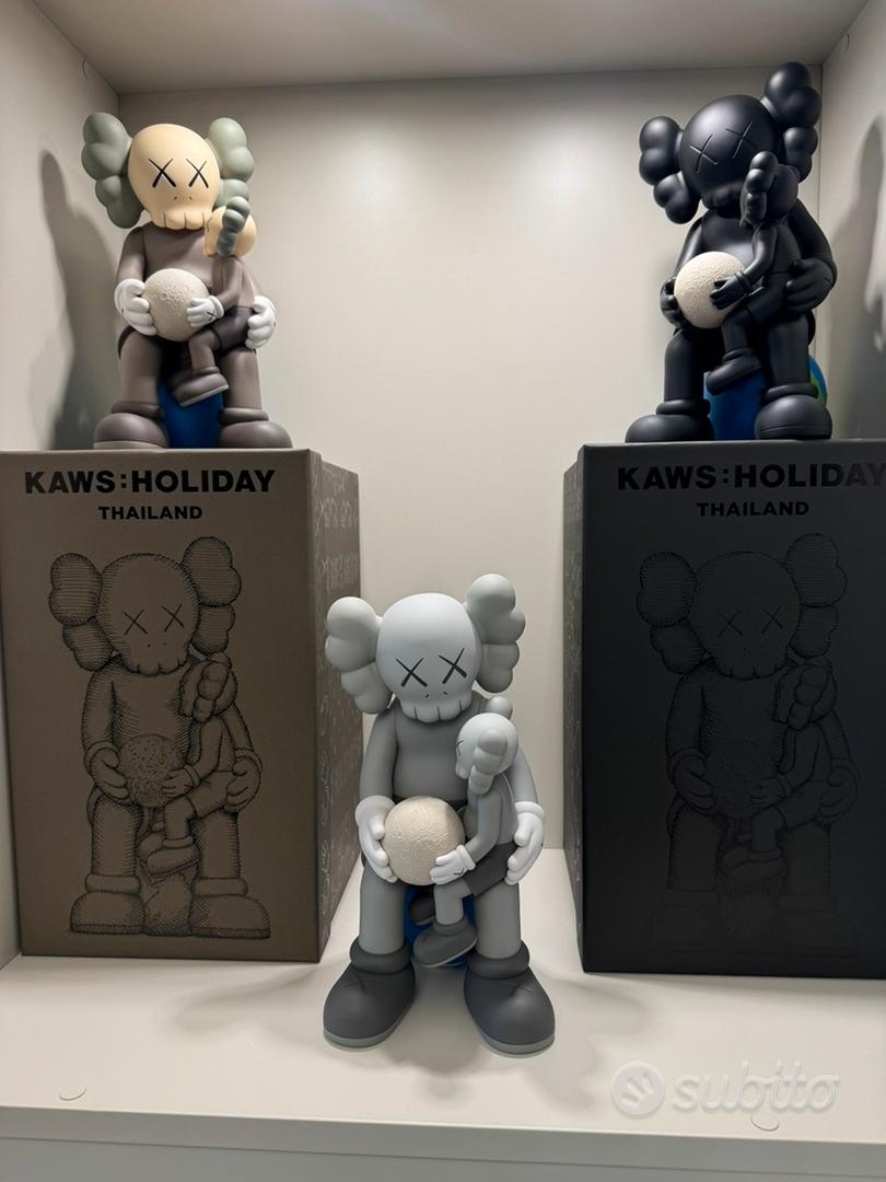 kaws+holiday+thailand+.jpg?