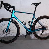 CUBE Attain C:62 SLT