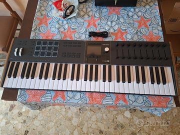 Arturia KeyLab 61 MK3 (Nera) - Nuova + Licenze