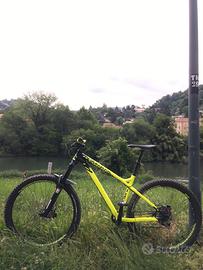 Mtb front enduro commencal meta ht 27,5