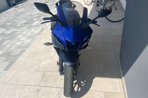 Yamaha yzf r125