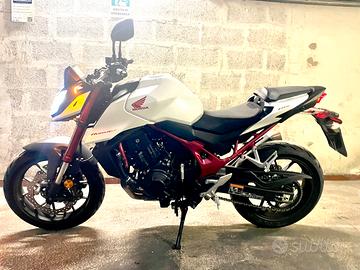 Honda Hornet 750