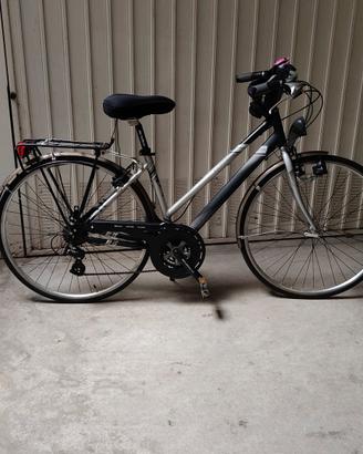 bicicletta 28