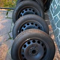 Gomme kleber 205/55 16 e cerchi originali vw 5x112