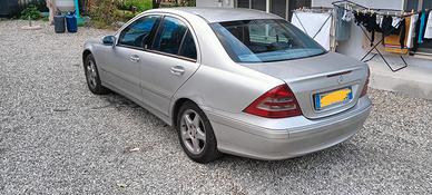 MERCEDES Classe C (W/S203) - 2004