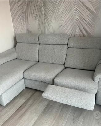 Divano poltrone sofa penisola e seduta motorizzata