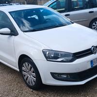 Volkswagen Polo 1.2 TDI Comfortline - 2014