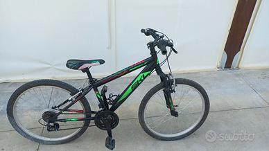 Bicicletta MTB ragazzo 24 "
