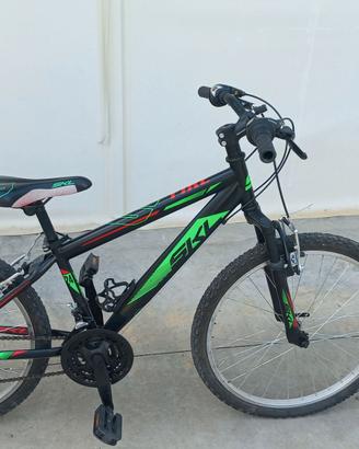 Bicicletta MTB ragazzo 24 "