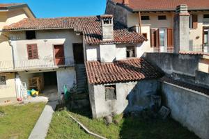 Rustico da ristrutturare
