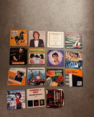 Lotto 45 giri con copertina