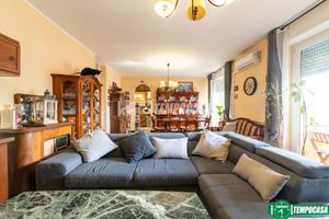 QUADRILOCALE CON BOX