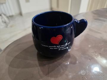Tazza Baci Perugina con manico a cuore