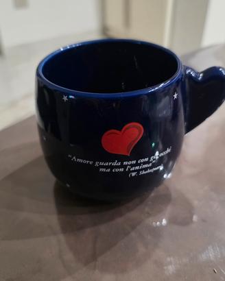 Tazza Baci Perugina con manico a cuore