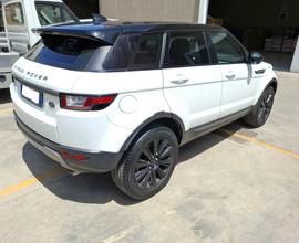 Range Rover Evoque pari al nuovo