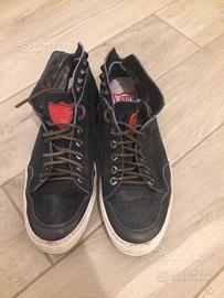 Htc sneakers con borchie nere n.44