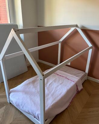 Lettino Montessori capanna