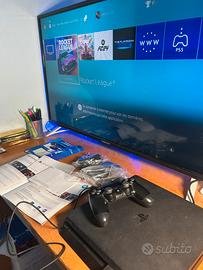Playstation 4 slim compresa di tutto
