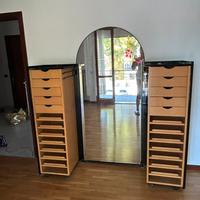 Mobile cassettiera con specchio centrale