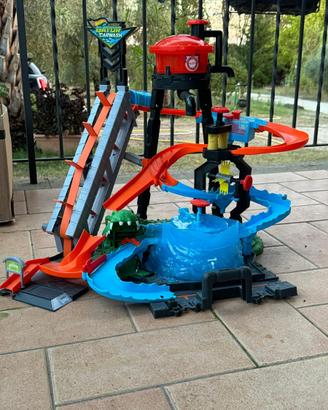 Mega Autolavaggio Hot Wheels