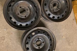 4 cerchi in ferro '14 piu 1 scorta 4x110 cod/1cf