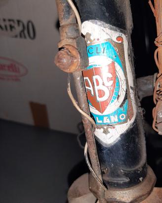 Bicicletta anni '40/50 da restaurare.