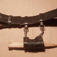 CINTURONE MILITARE IN CUOIO  CON PORTA ACCESSORI