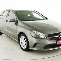 MERCEDES-BENZ A 220 d Automatic Business