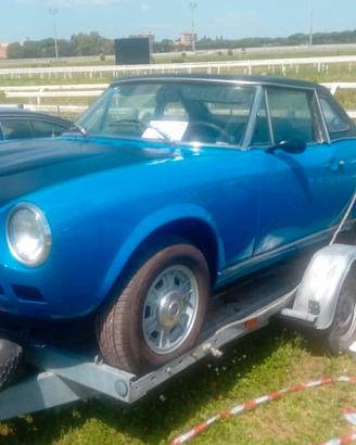 Fiat 124 Spider 1800 quattro carburatori