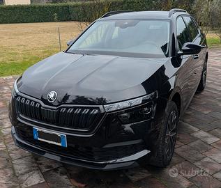 Kamiq 2023 1.0 tsi Black Dots 95cv