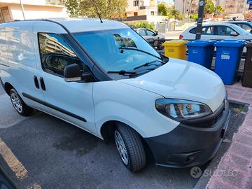 fiat doblò 1.6 105 cv 