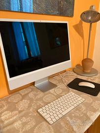 Apple 2021  iMac con chip M1 display Retina da 24"