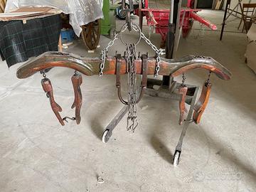 Antico Giogo per Buoi in Legno