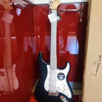 Fender Squier Stratocaster Debut–Nuova, Imballata