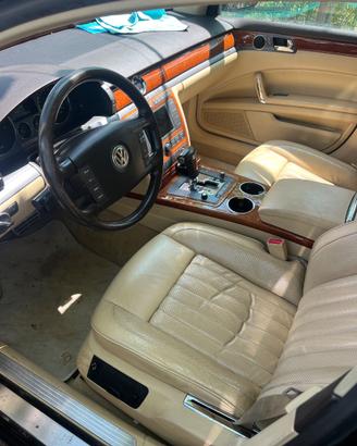 Ricambi per vw Phaeton 3.0tdi 2004