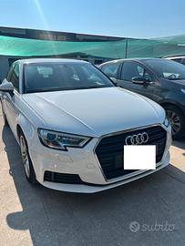 Audi A3 SPB 1.6 TDI Sport OK NEO PATENTATI