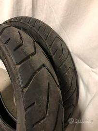 Gomme  moto