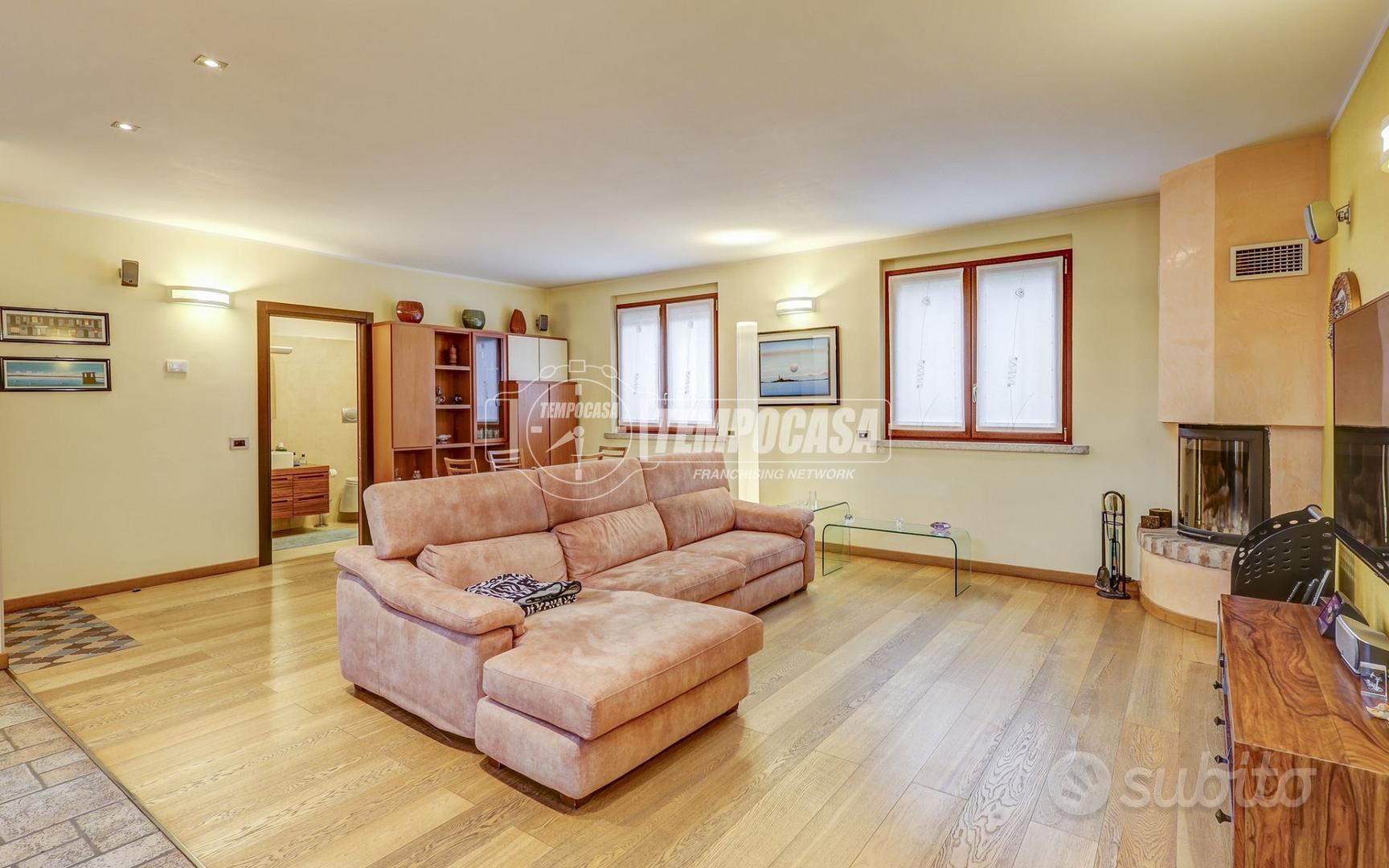 House in Borgo Ticino - Altro