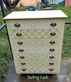 Cassettiera stile nordico