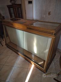 Mobile per esposizione vintage