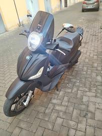 Piaggio Beverly 300/350 police