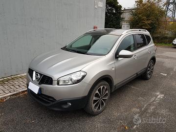 Nissan qashqai + 2