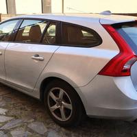 Volvo V60 1.6D Business 2015
