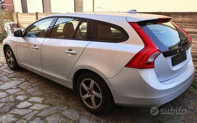 Volvo V60 1.6D Business 2015