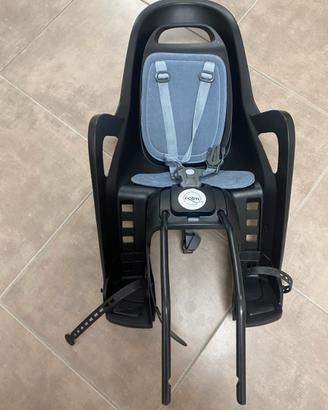 Seggiolino Gruvi bici posteriore fissato su telaio