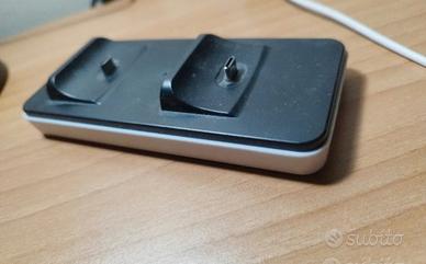 caricatore ps5 per due controller 